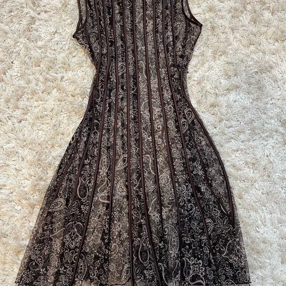 Sandra Darren Black and White Midi Dress Elegant Design